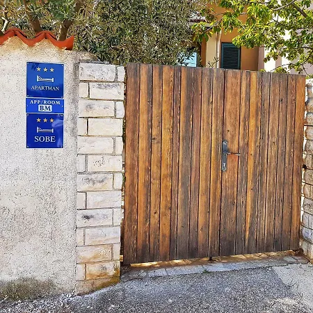 Bm Πανσιόν 3*